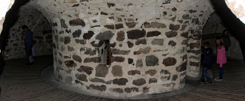 Борнхольм, Внутри церкви в Ёлскере. &#216;lsker church's interior, El interior de la iglesia de &#216;lsker